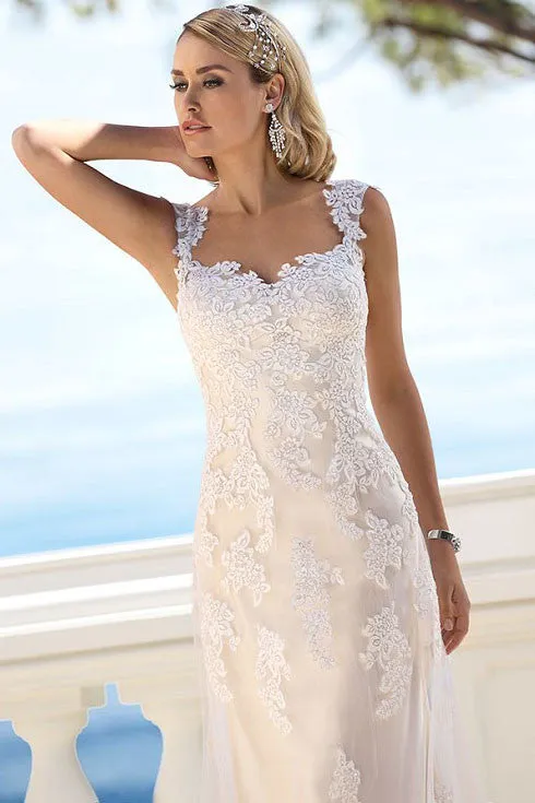 Square Maxi Appliqued Lace Wedding Dress With Court Train And V Back-MK_702705