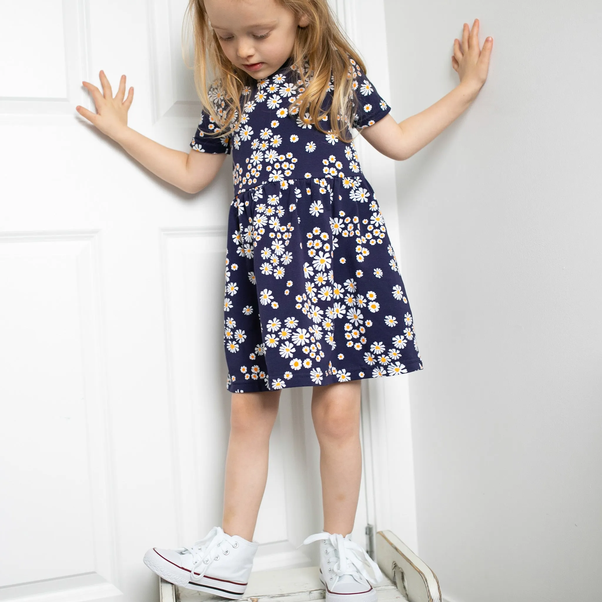 The Daisy print Dress
