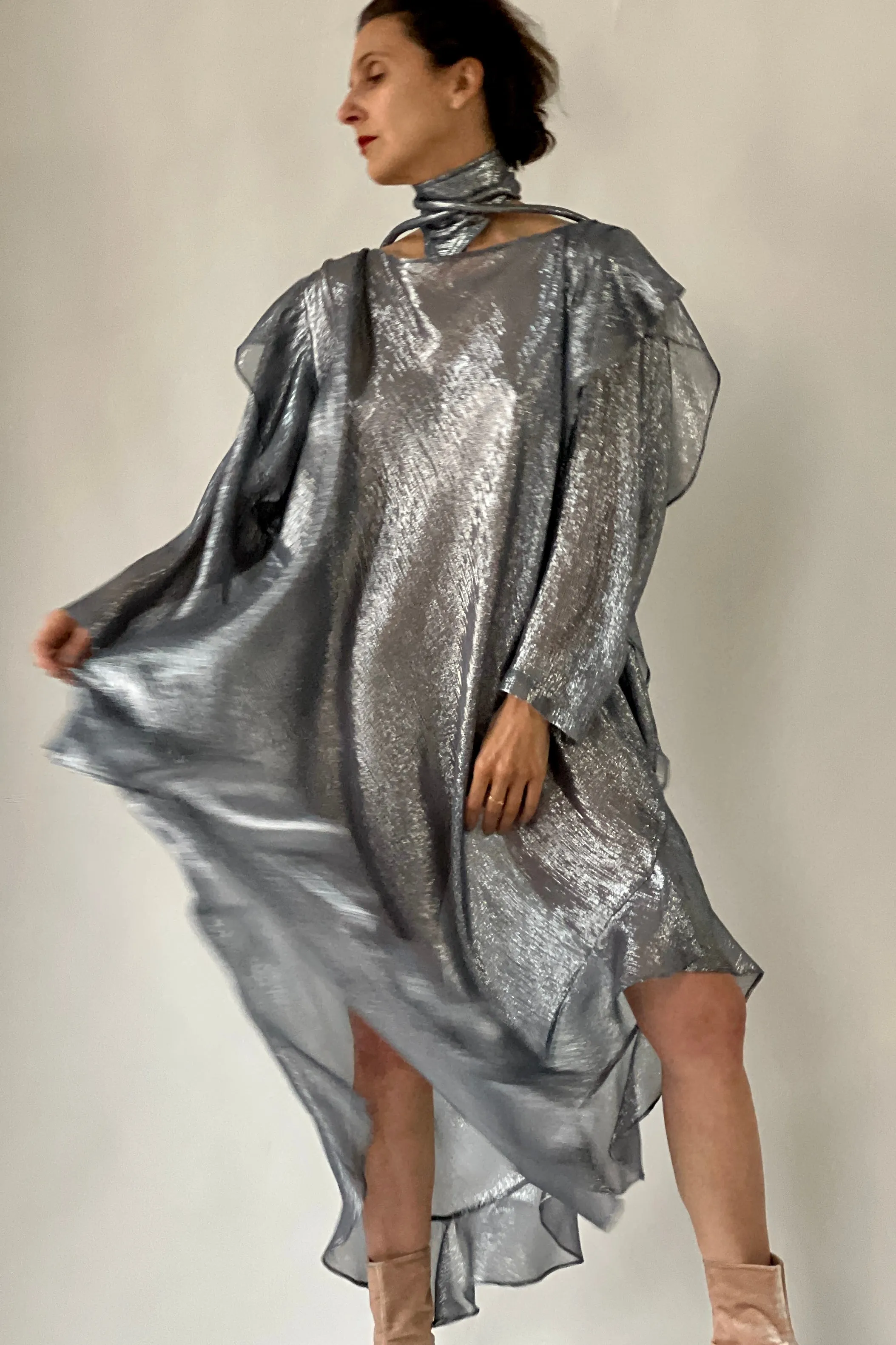 The Queen’s Kaftan with Quilted Trapunto Belt Teal Raw Silk