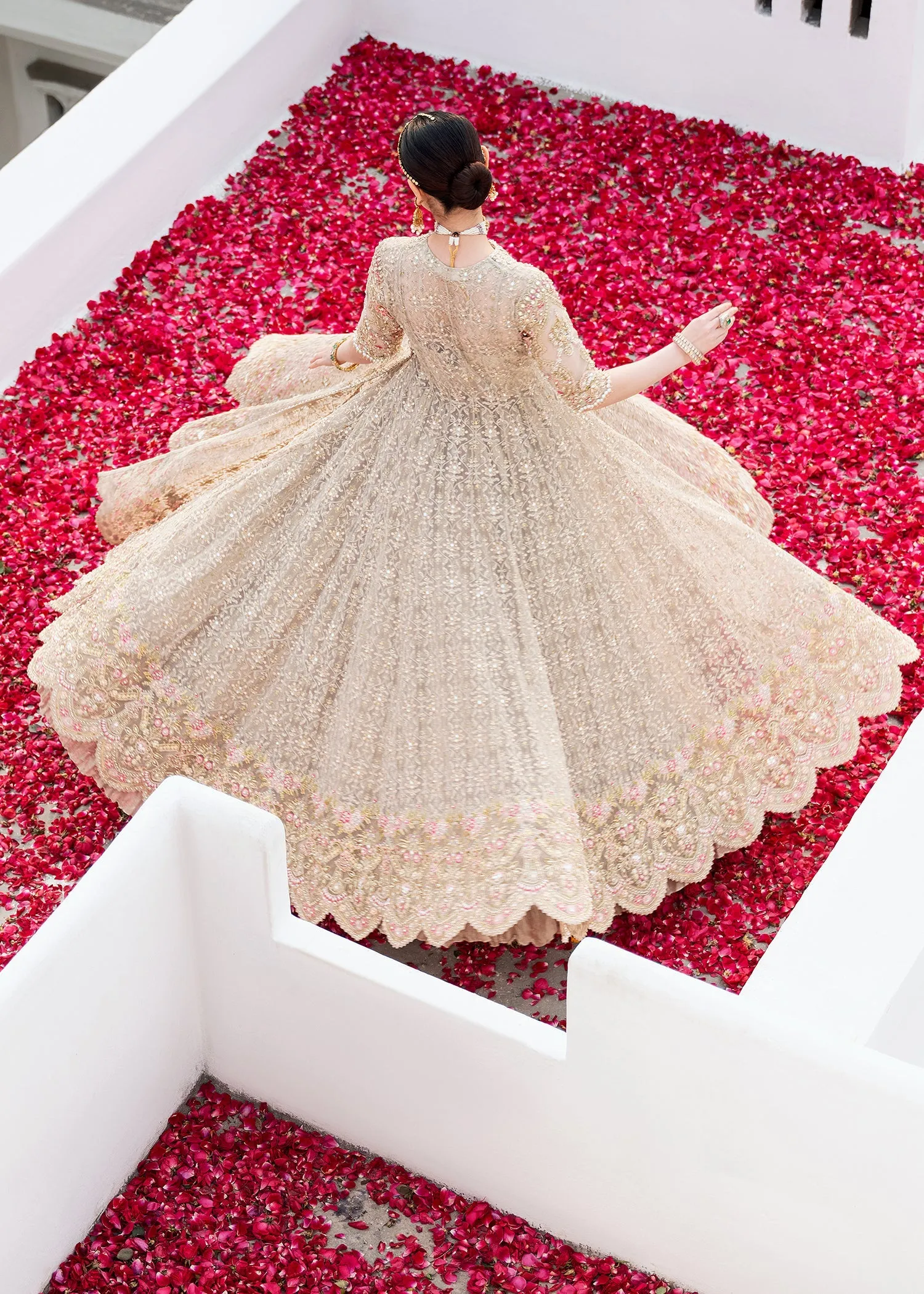 Traditional Pishwas and Affordable Bridal Lehenga Online