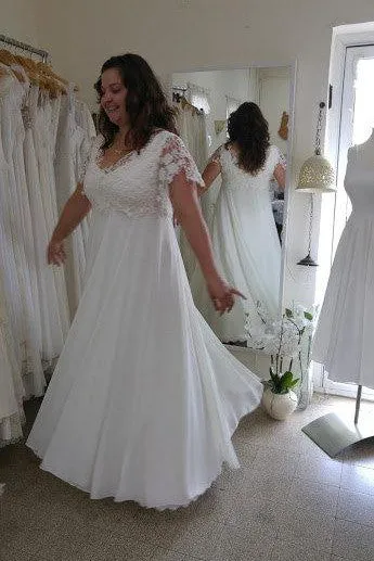 V-Neck Short Sleeve Lace Chiffon Plus Size Wedding Dress-715108