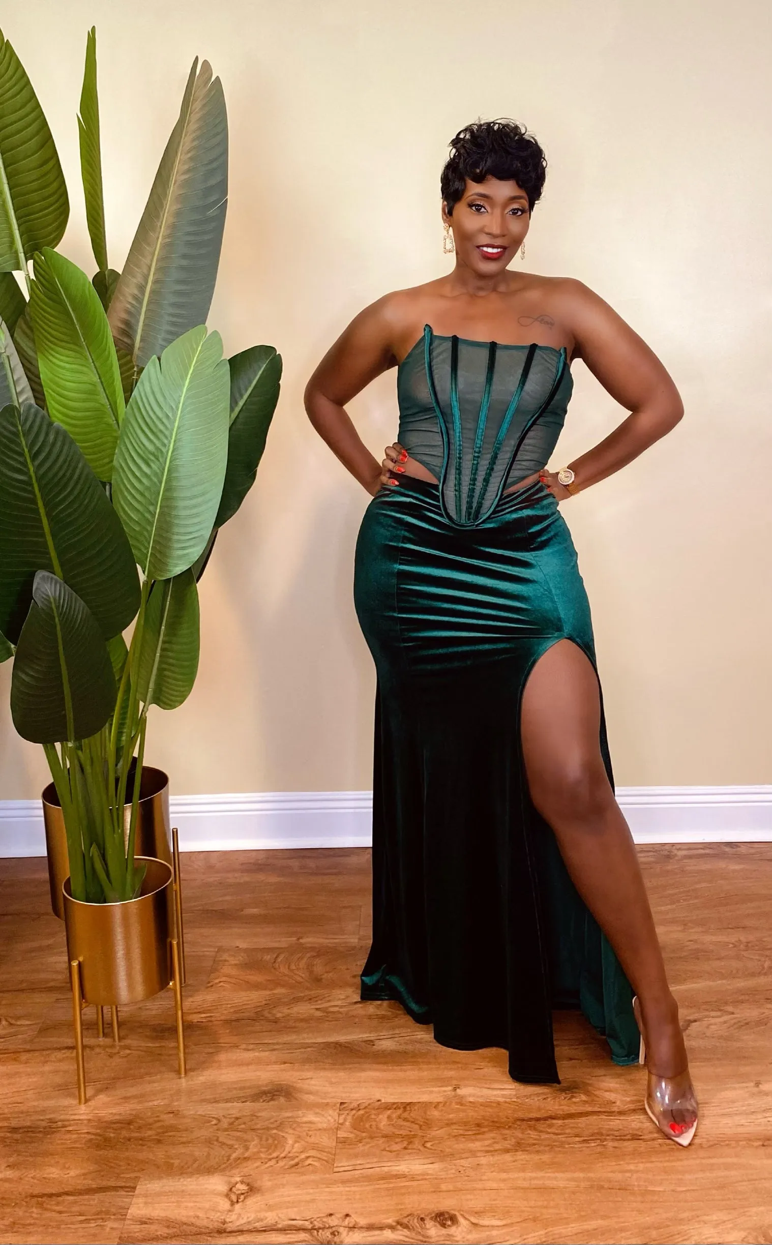VELVET CORSET MAXI DRESS (GREEN)