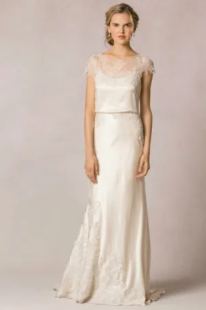 Vintage Floral Boho Lace Short Sleeves Sheath Wedding Dress with Brush Train and Floor Length